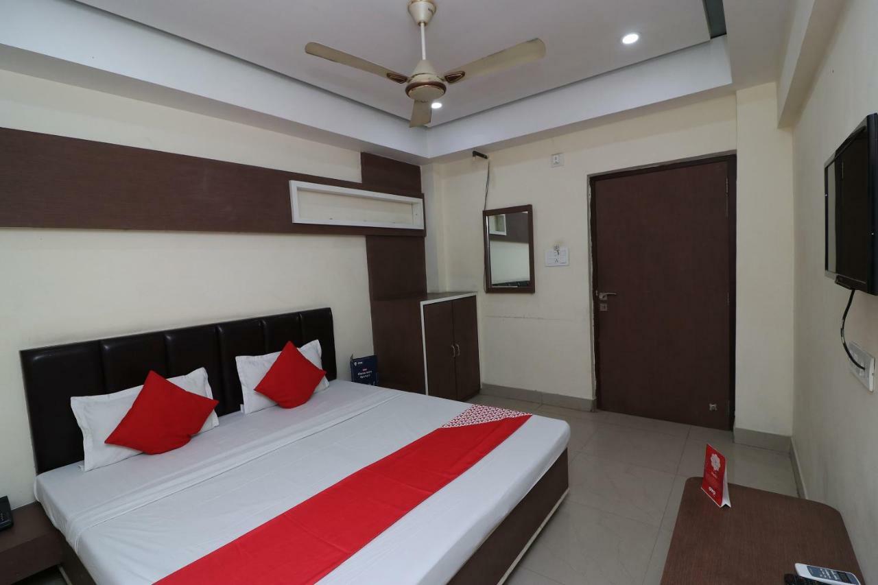 Oyo 24178 Hotel Vrindavan Regency Bikaner Buitenkant foto